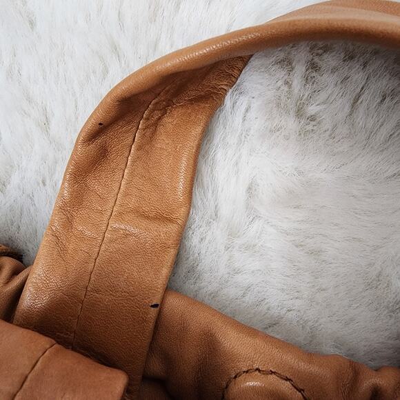 Madewell Piazza Drawstring Leather Crossbody Bag Timber Beam Tan NEW - Picture 11 of 15